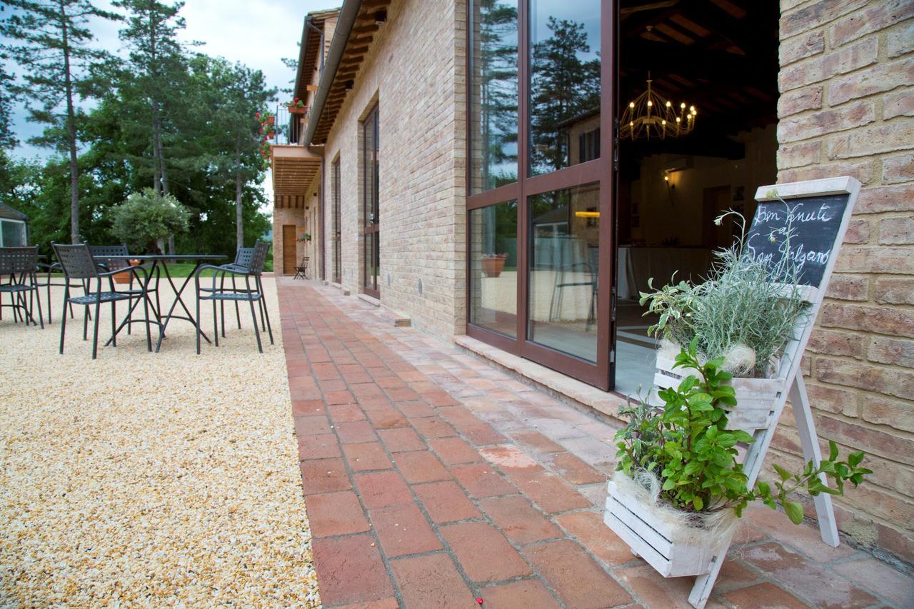 Casale San Galgano Aparthotel Chiusdino Exterior foto